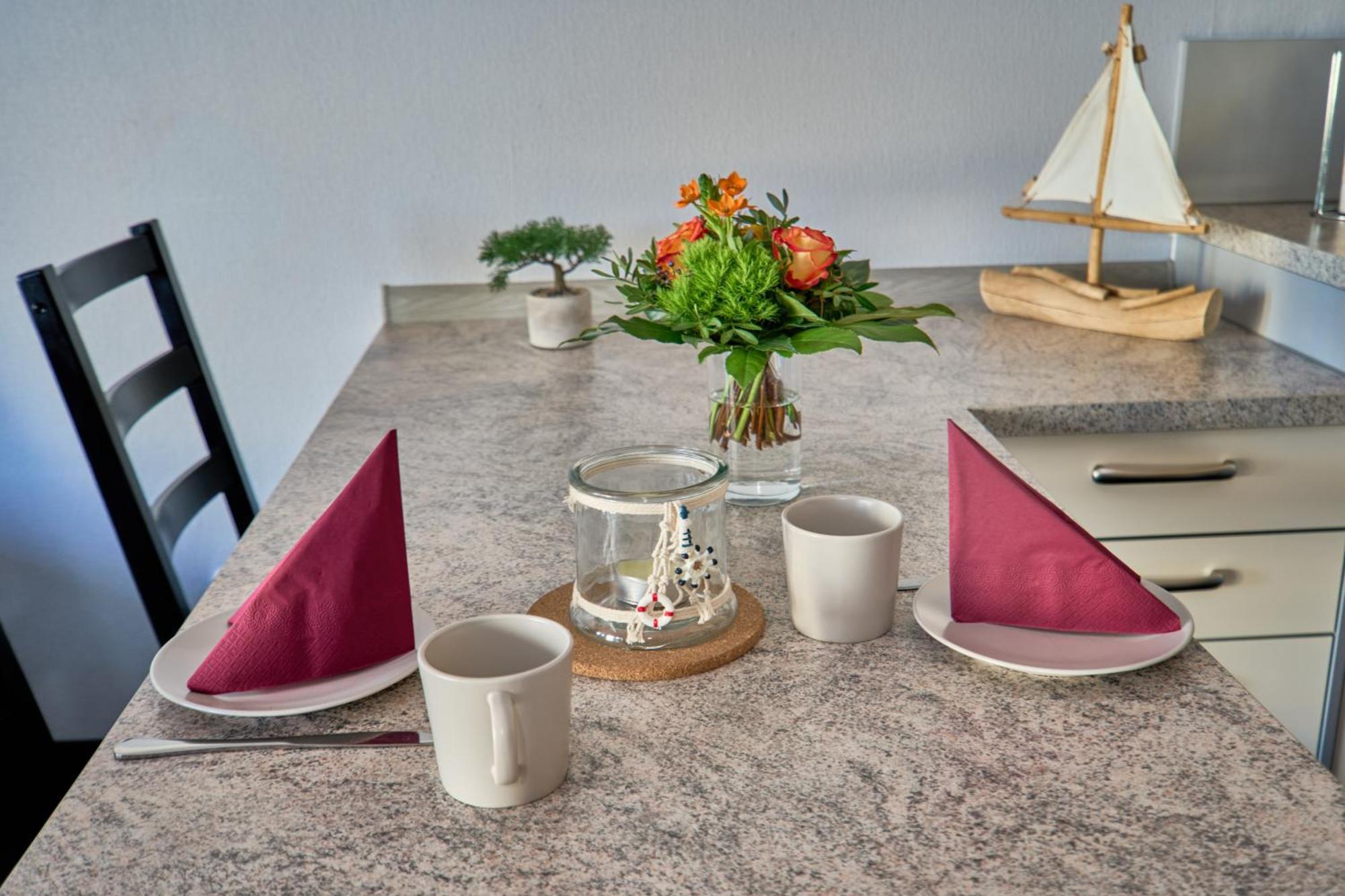 Frische Brise Ferienwohnung Mit Meerblick Cuxhaven Exterior foto